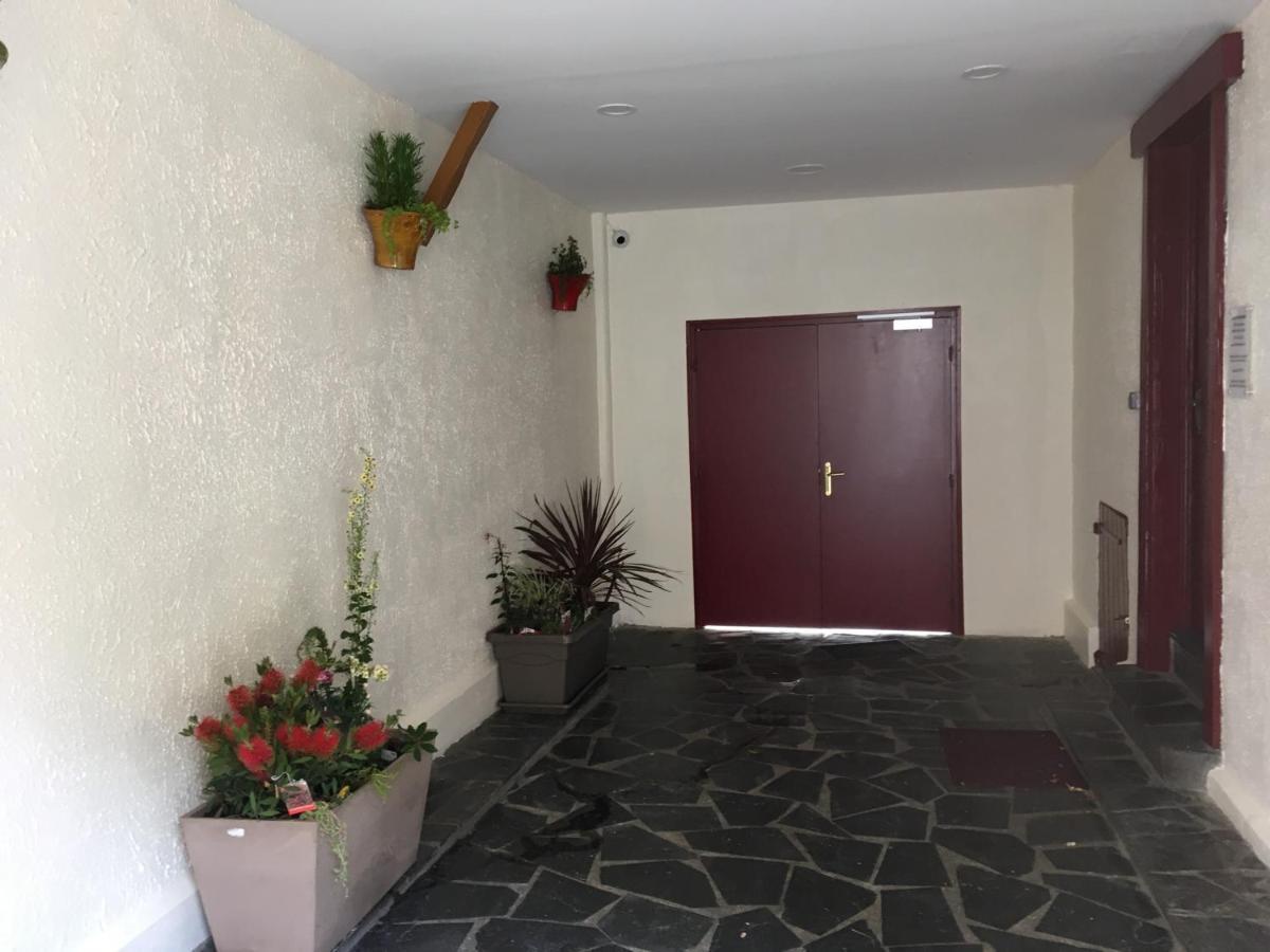 Hotel De Strasbourg Aulnay-sous-Bois Exterior foto
